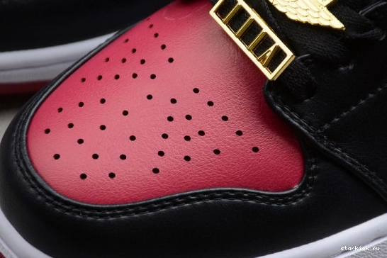 Dark Beetroot CZ4385-016  Mid Black (W) 1 Jordan  CZ4385-016 SE 0102